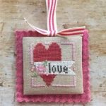 Merry Making Mini: Floral Heart - Heart in Hand
