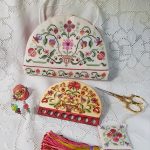 A Williamsburg Colonial Sewing Etui - GPA