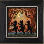 Buttons and Beads Into the Woods Kit with Frame - Mill Hill